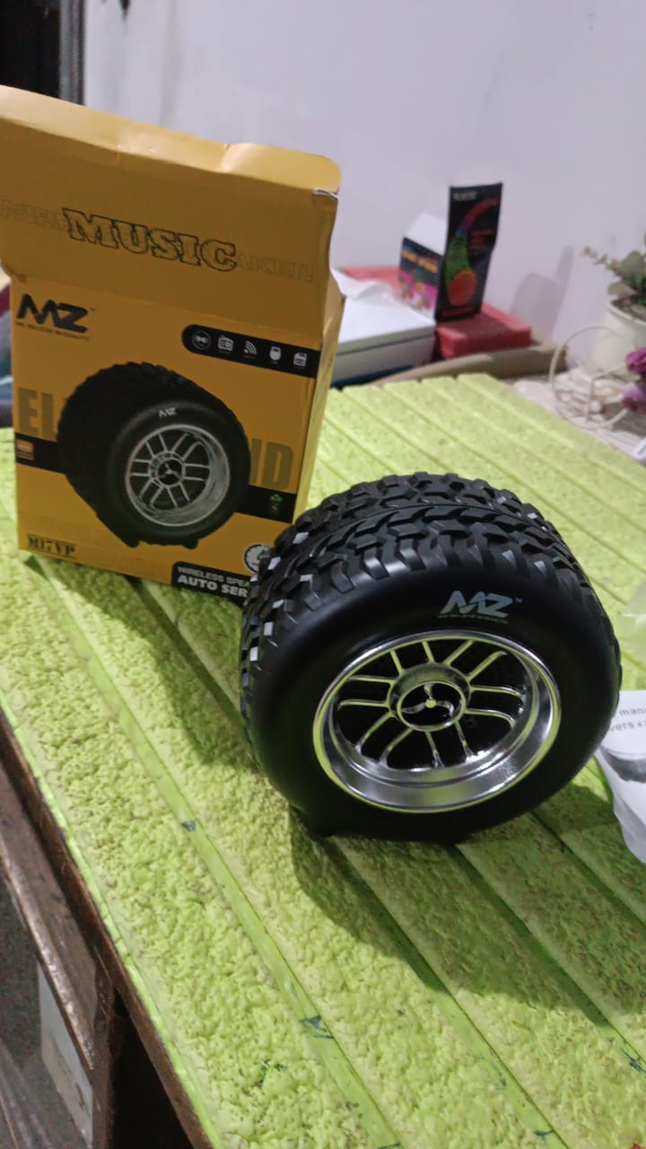 Portable Tyre / Wheel Shape Wireless Bluetooth Speaker (1 Pc) Portable Tyre / Wheel Shape Wireless Bluetooth Speaker (1 Pc)